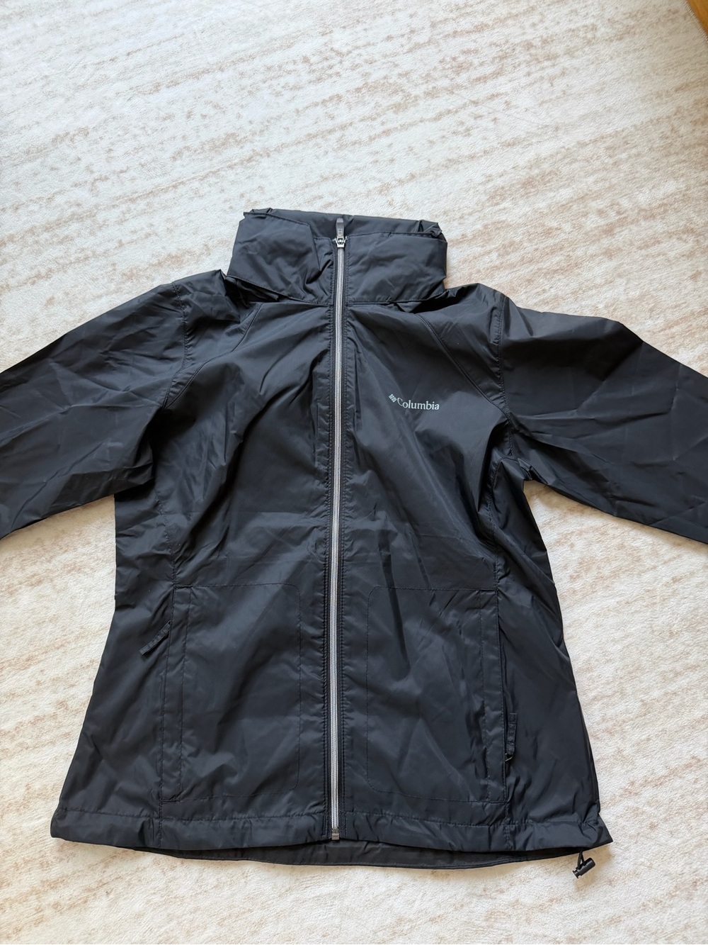 Columbia Black Lightweight Rain Jacket
